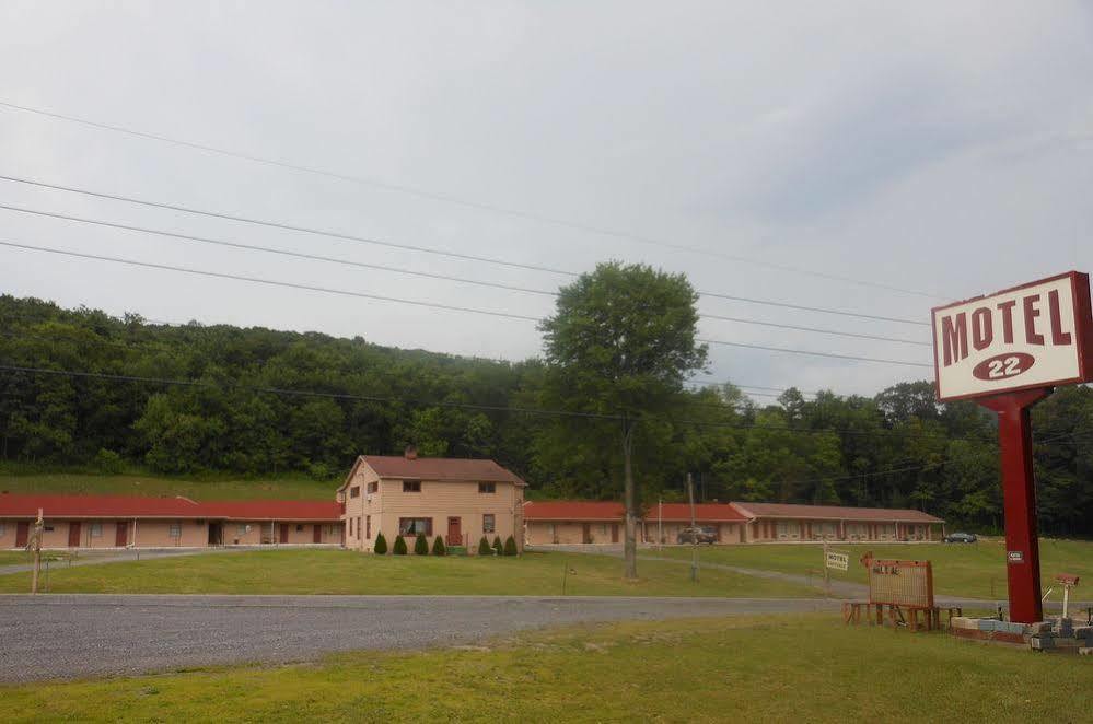 Motel 22 Mapleton Depot Huntingdon Exterior foto