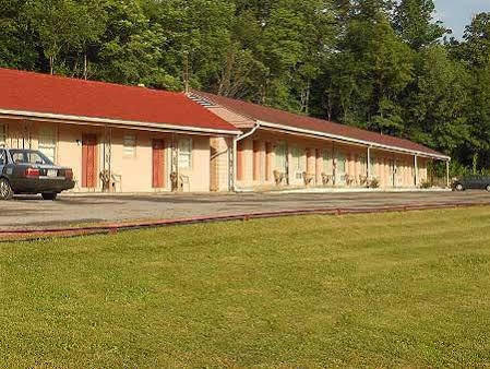 Motel 22 Mapleton Depot Huntingdon Exterior foto